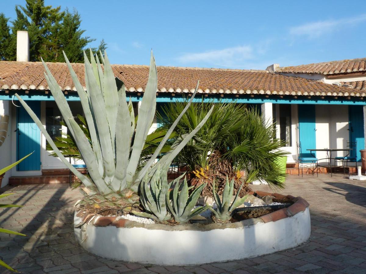 סן-מארי-דה-לה-מאר L'Auberge Camarguaise מראה חיצוני תמונה