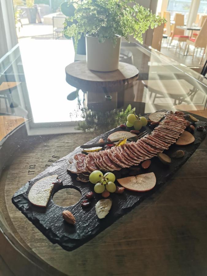 סן-מארי-דה-לה-מאר L'Auberge Camarguaise מראה חיצוני תמונה