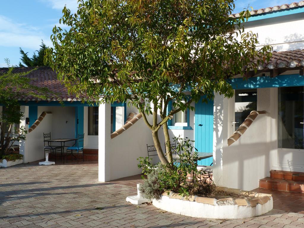סן-מארי-דה-לה-מאר L'Auberge Camarguaise מראה חיצוני תמונה
